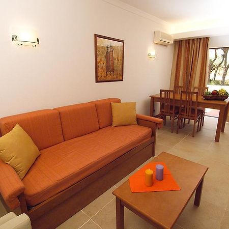 Apartamentos Alvaflor Quarteira Exterior photo