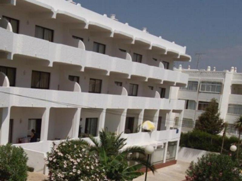 Apartamentos Alvaflor Quarteira Exterior photo